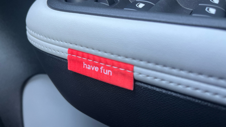 Citroen C3 1.2 Hybrid [110] Plus 5dr e-DCS6 Petrol Hatchback